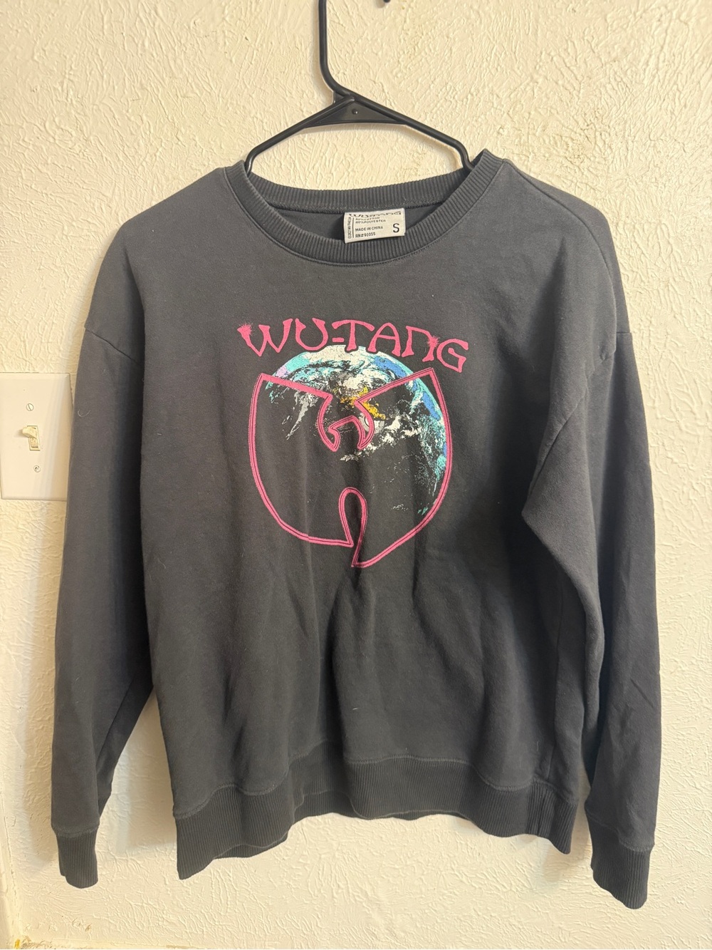 Wu Tang Clan Black Graphic Crewneck Sweatshirt - Small